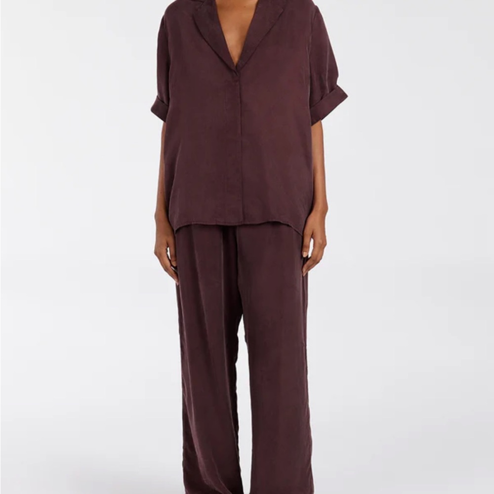 Dissh set - shirt & pants - size 4 - NWT